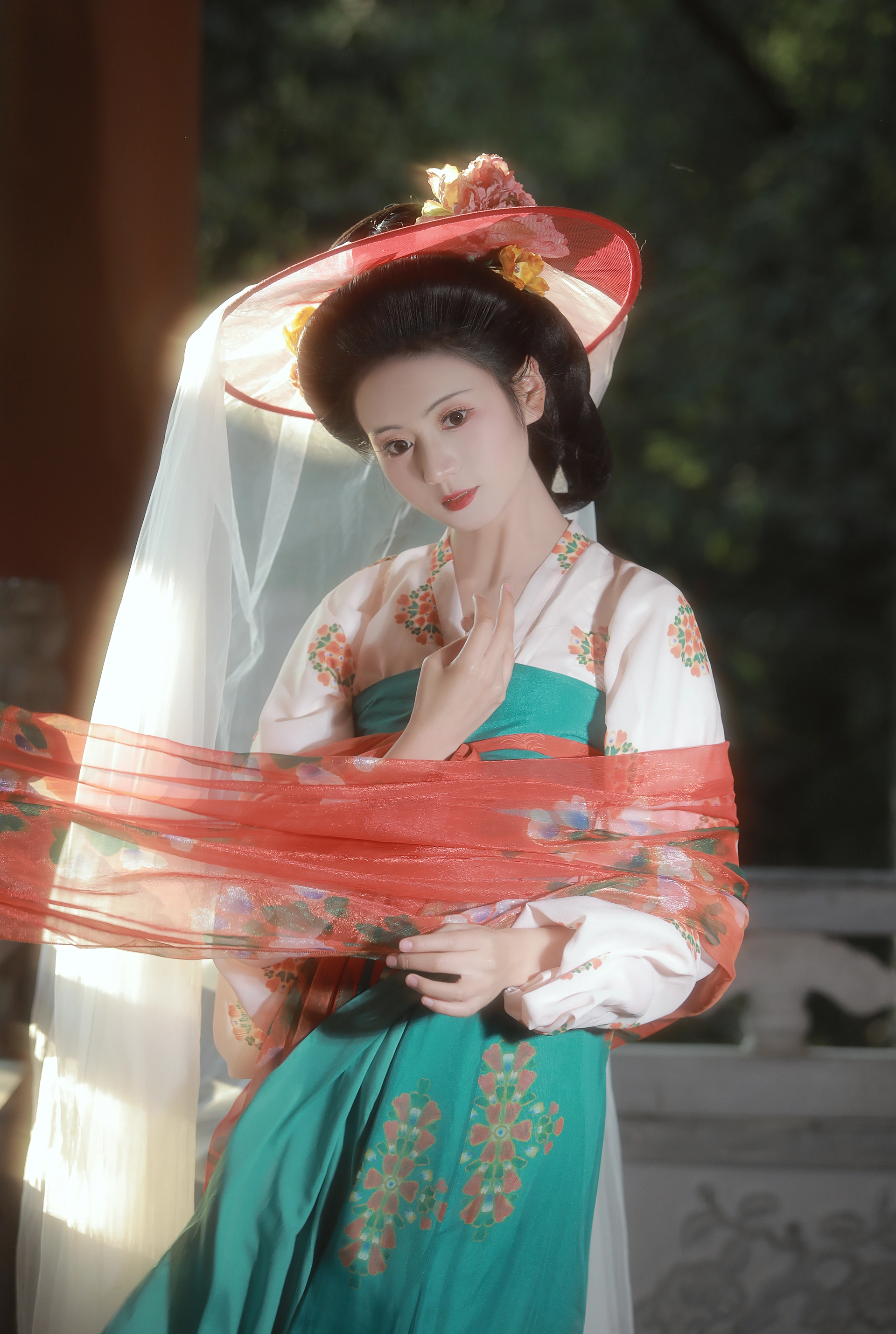 [YITUYU艺图语]2024.12.24 金陵玉殿莺啼晓 瑜瑾 2